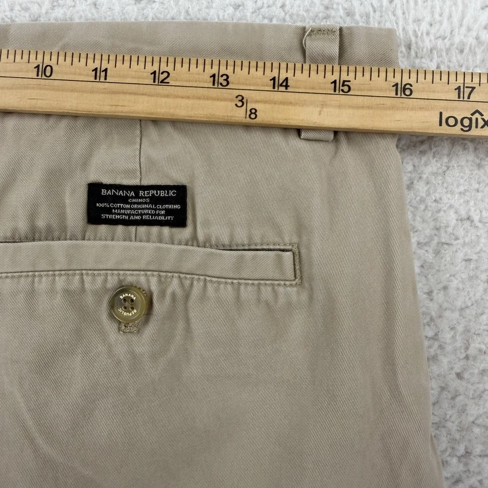 Banana Republic Aiden Chino Pants Mens 31x32 Beige Slim Fit Cotton Casual